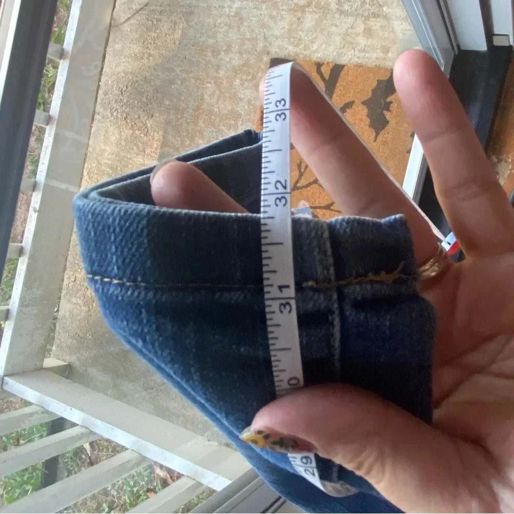 Vintage Tommy Hilfiger Denim Jeans 34” Waist 32” Inseam Straight Leg Denim - Picture 7 of 8